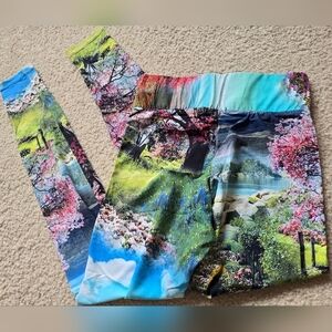 🌈ZEN Nature Scenic Print Leggings Size XS Small
